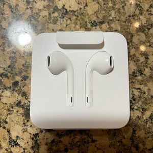 Apple Earphones